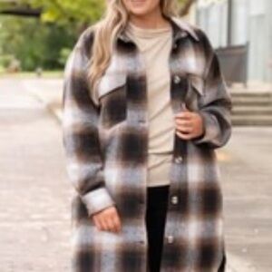 ChicSoul Plaid Long Shirt Jacket Women's Button-Up Long Sleeve with Pockets Coat